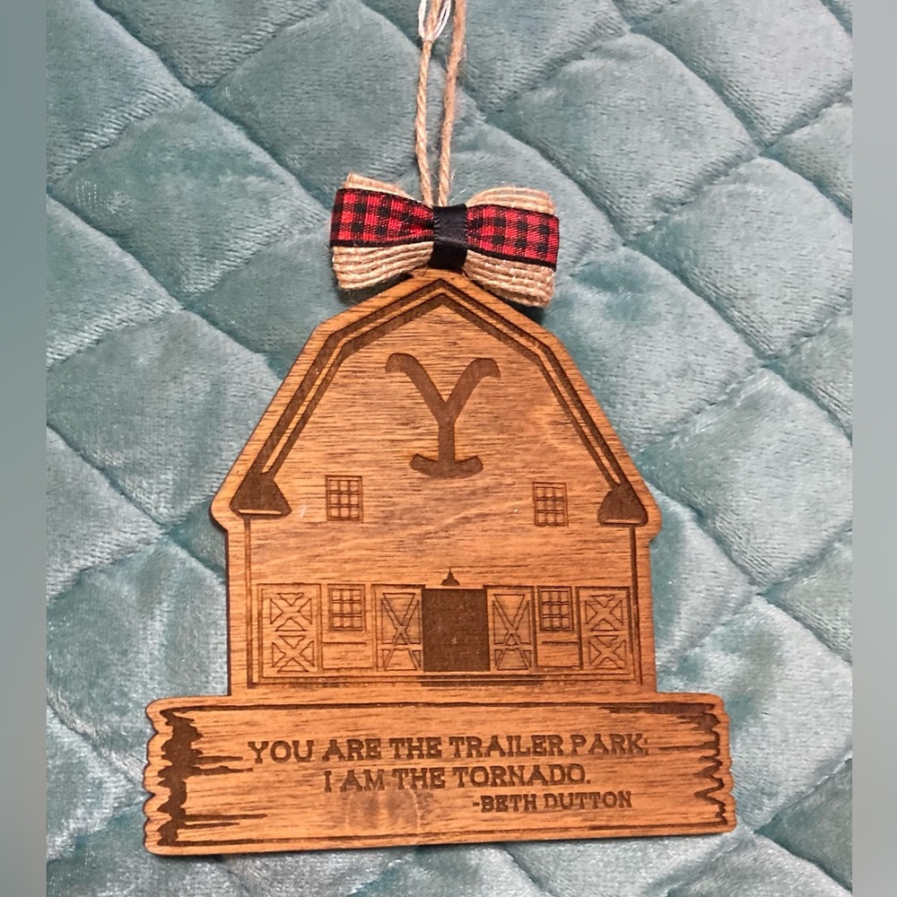 Yellowstone Beth Dutton Barn Ornament